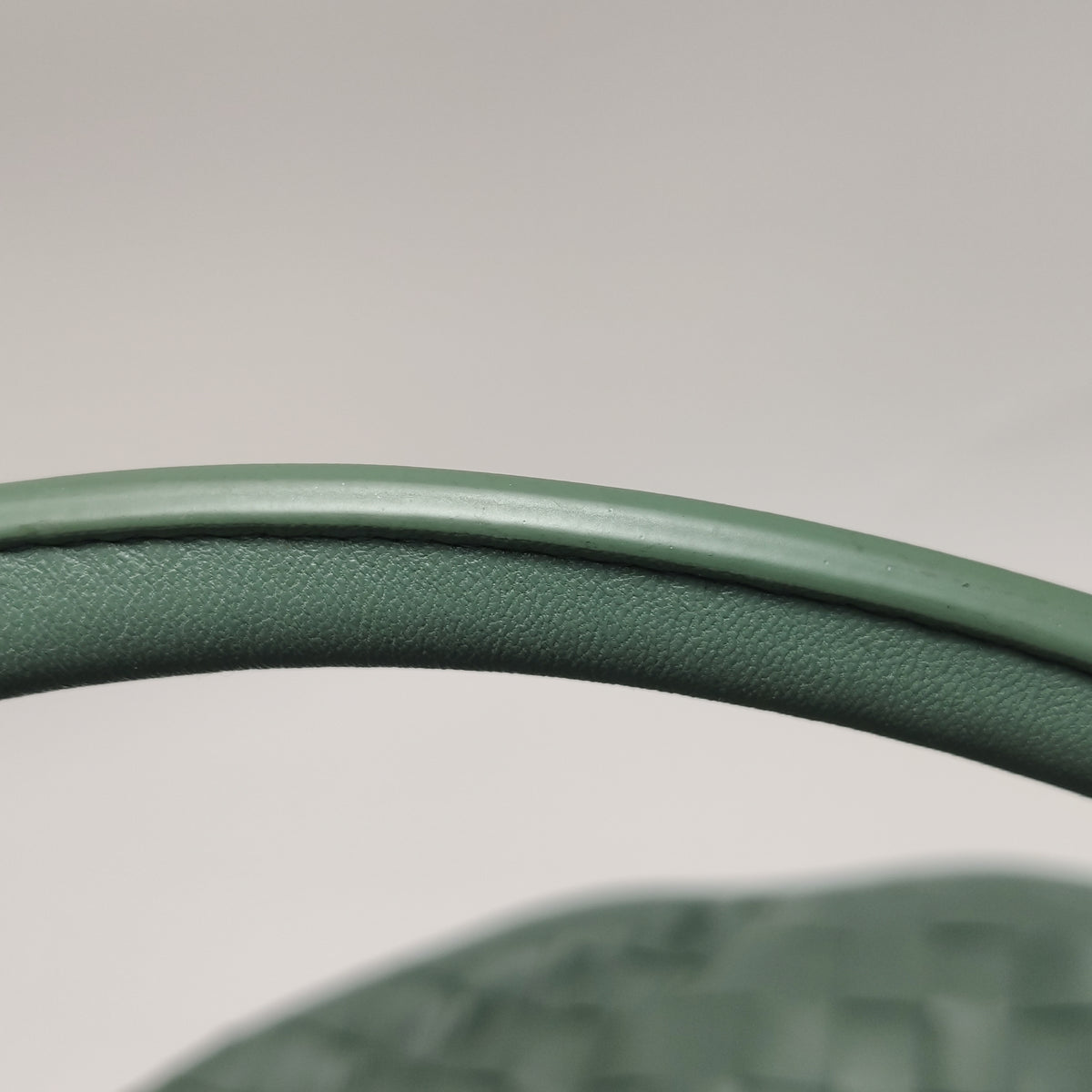 Bottega Veneta Gemelli Medium Green