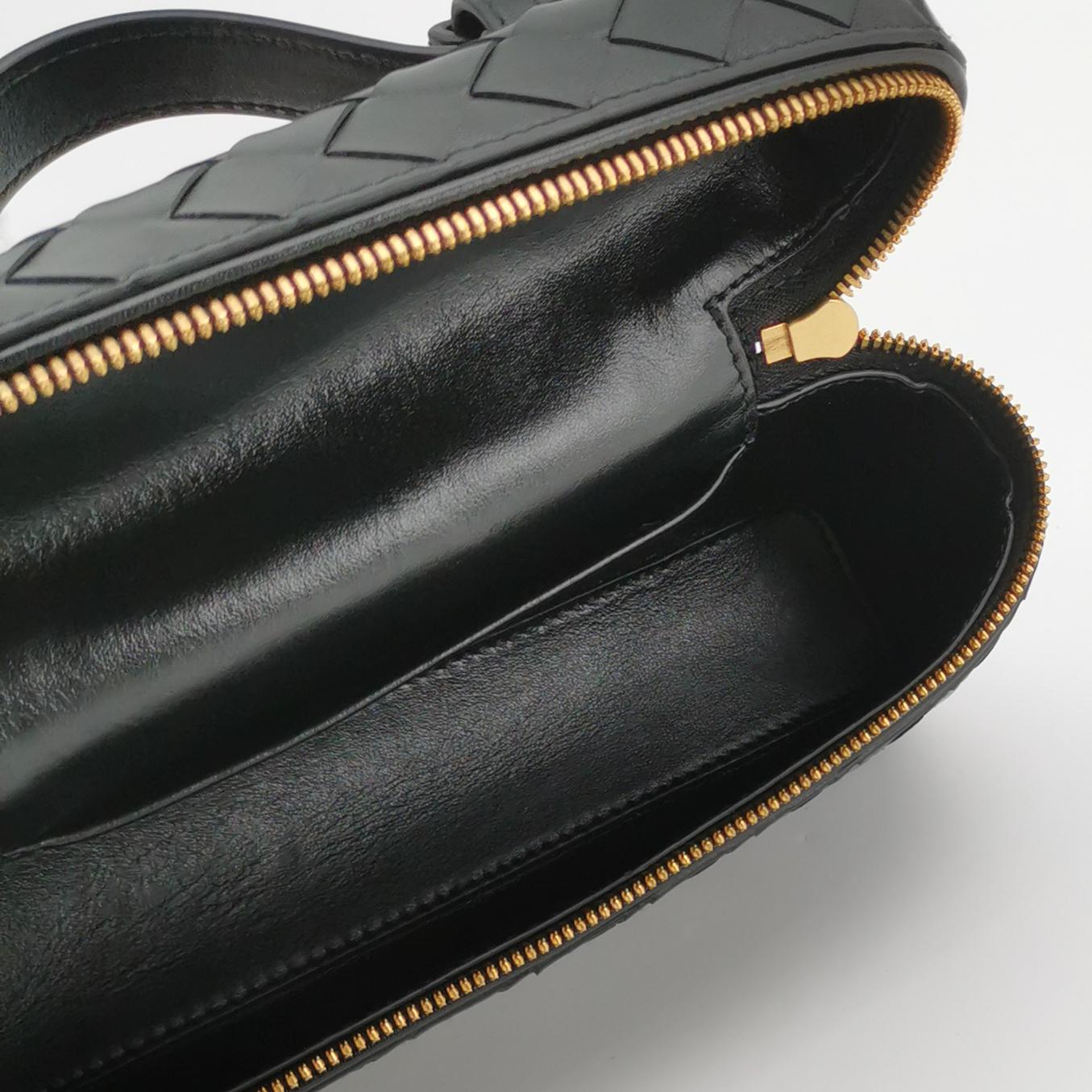 Bottega Veneta Bang Bang Vanity Top Handle Black