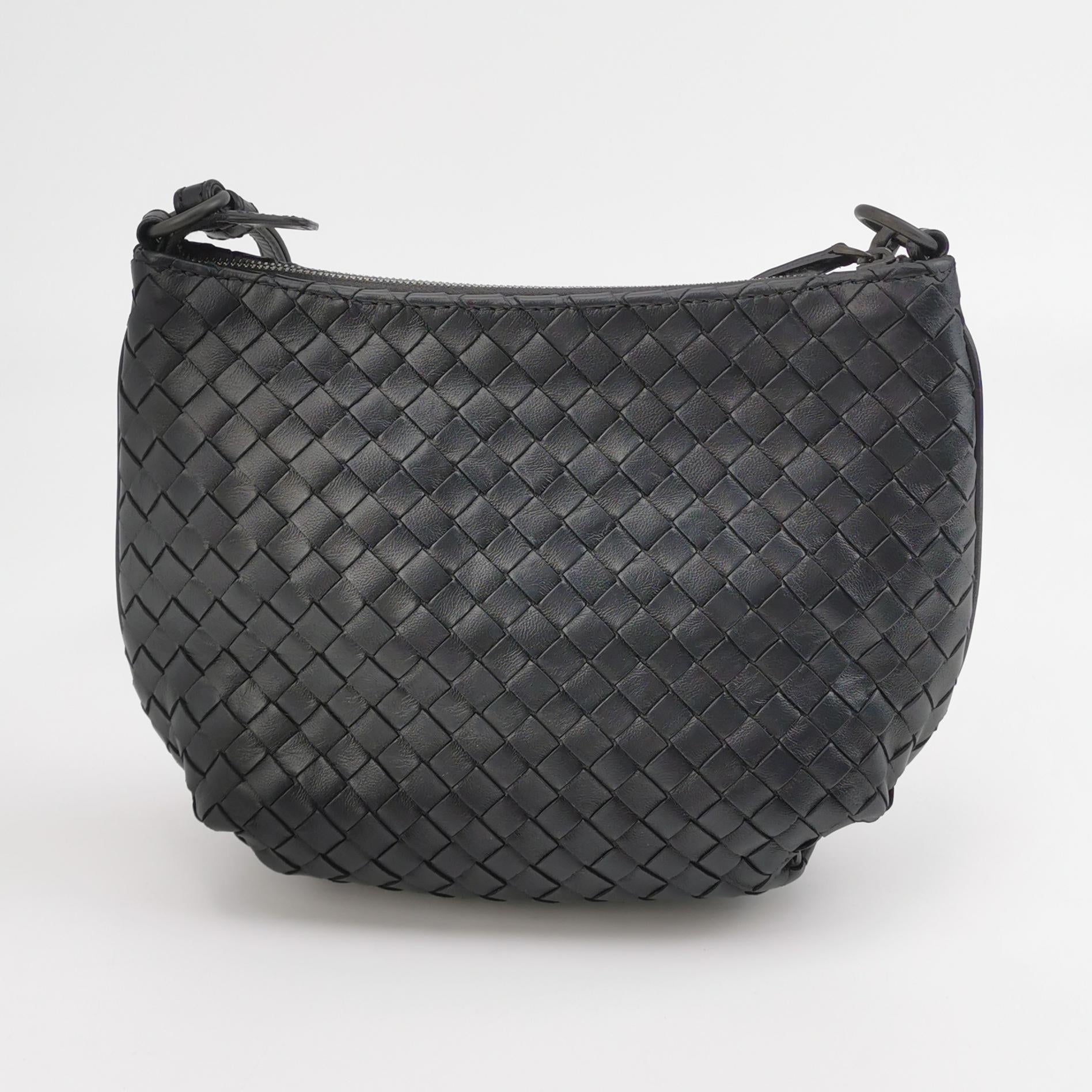 Bottega Veneta Intrecciato Shoulder Bag Black