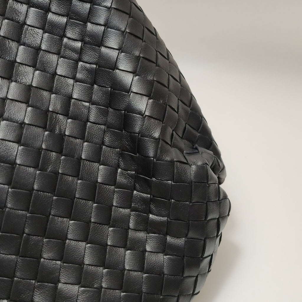 Bottega Veneta Intrecciato Shoulder Bag Black