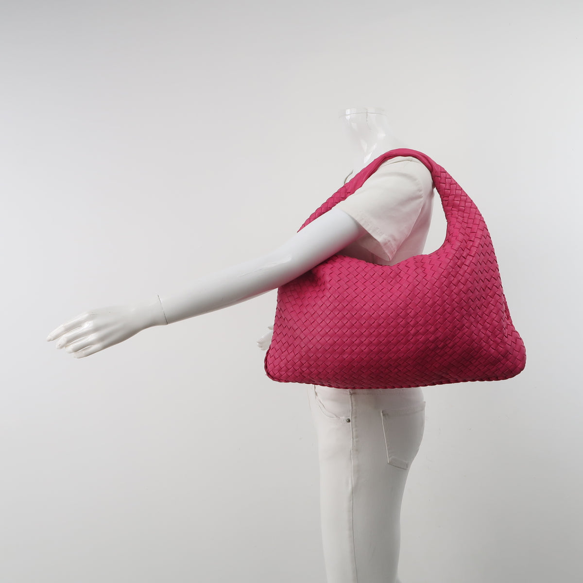 Bottega Veneta Intrecciato Hobo Fuchsia 45cm