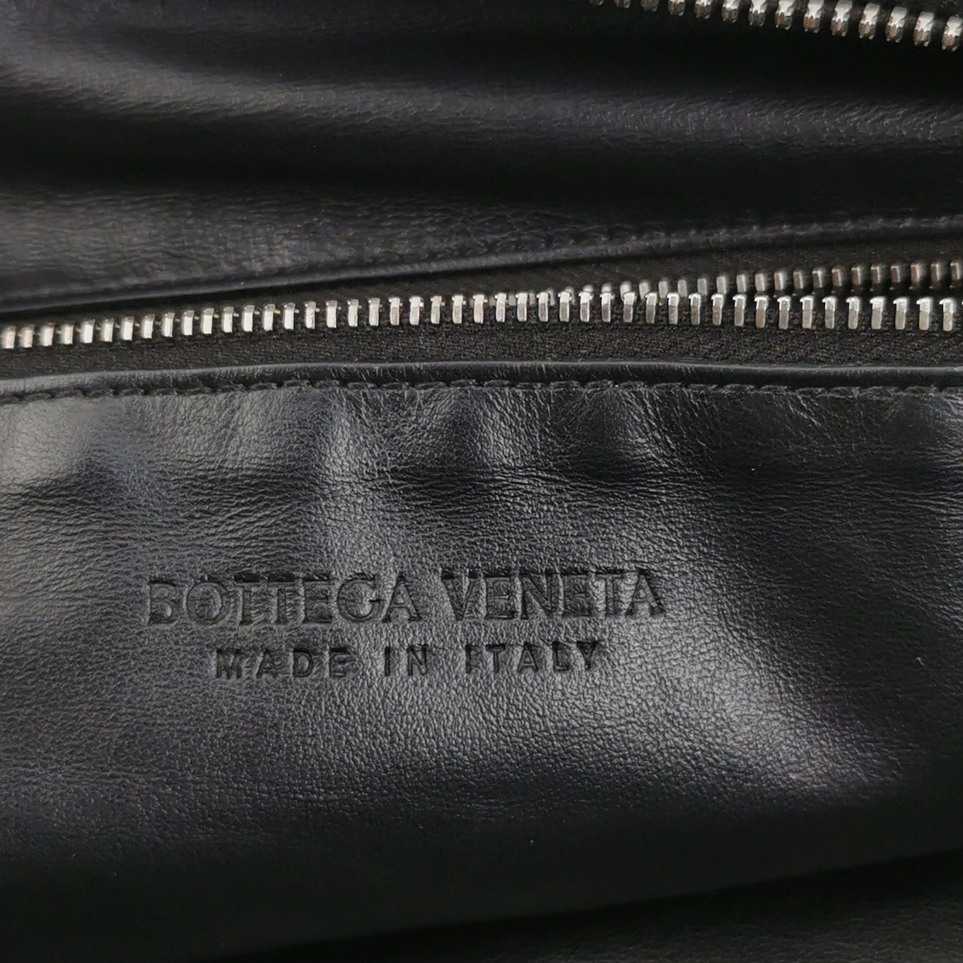 Bottega Veneta Jodie Medium with Certificate of Craft