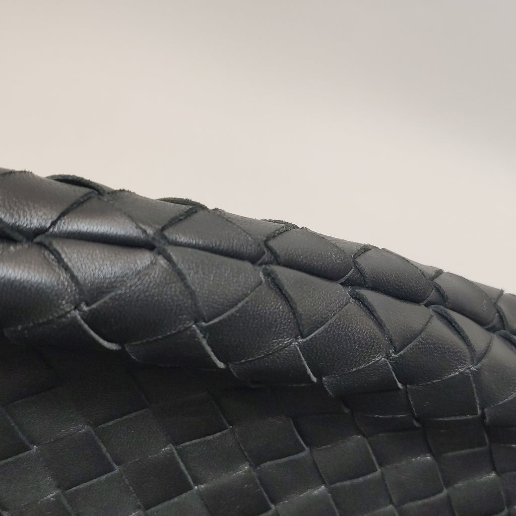 Bottega Veneta Jodie Medium with Certificate of Craft