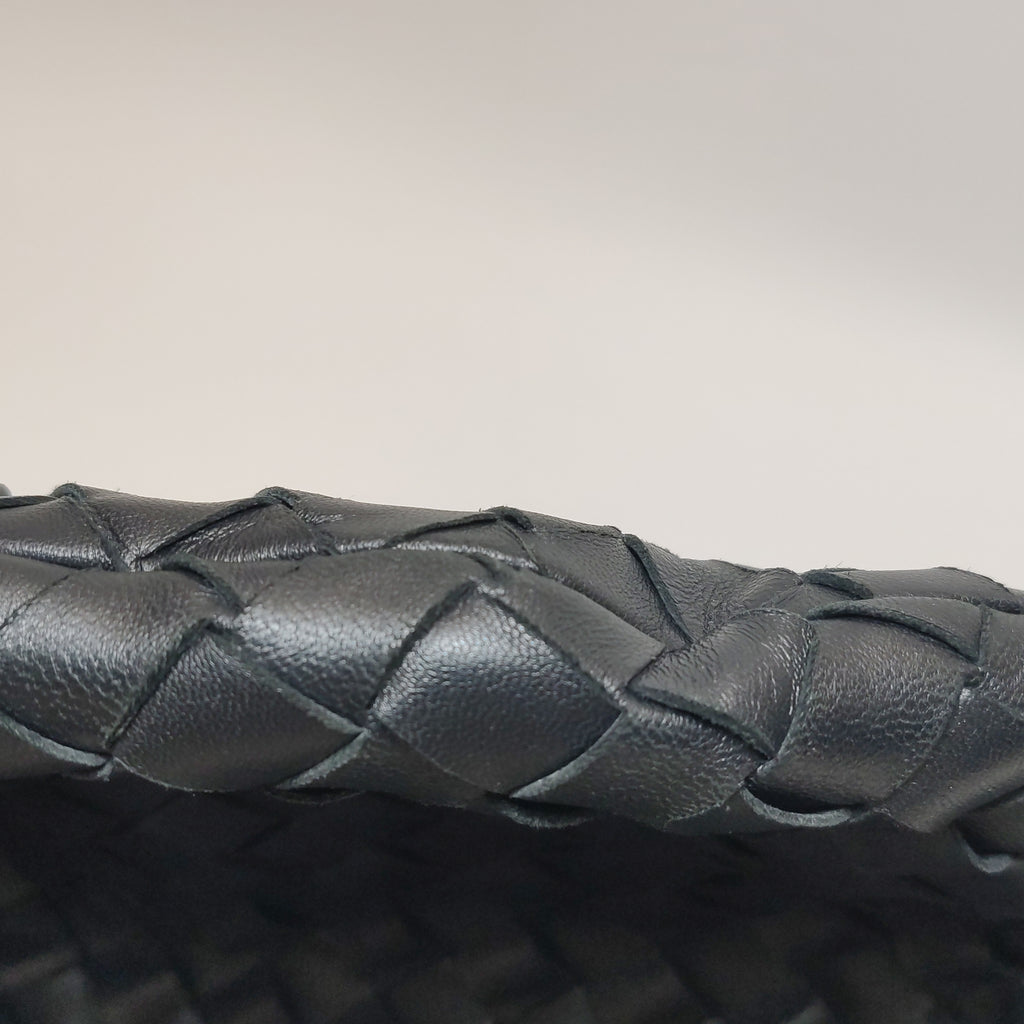 Bottega Veneta Jodie Medium with Certificate of Craft