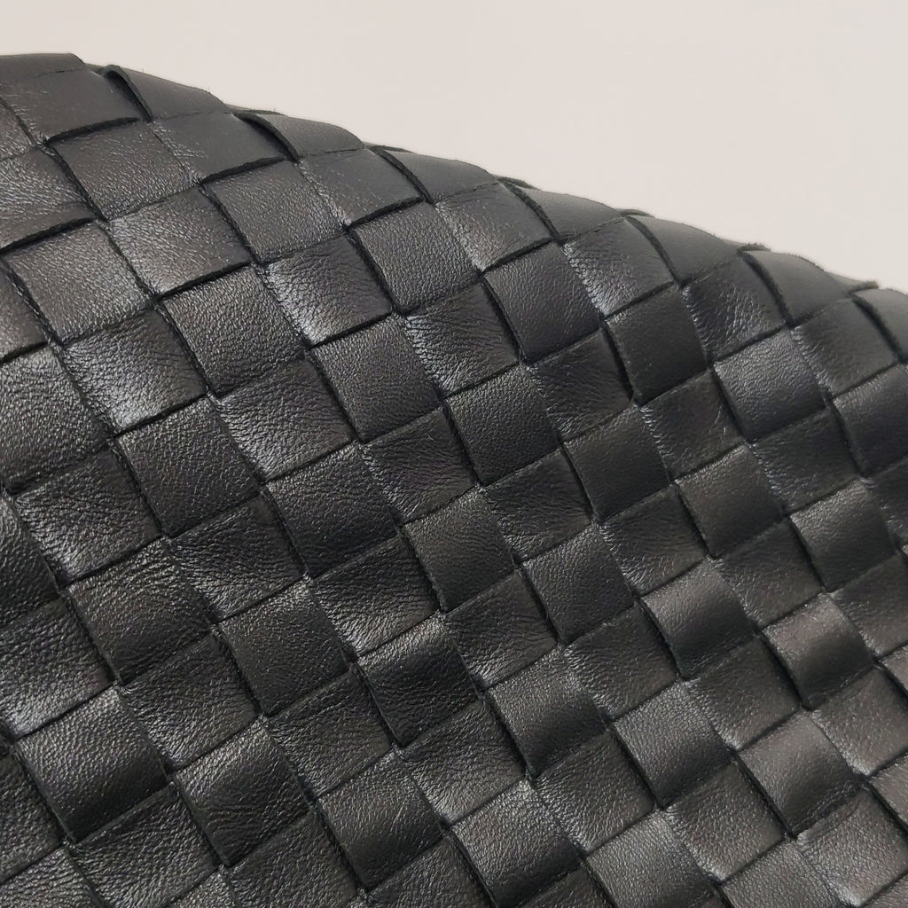 Bottega Veneta Jodie Medium with Certificate of Craft