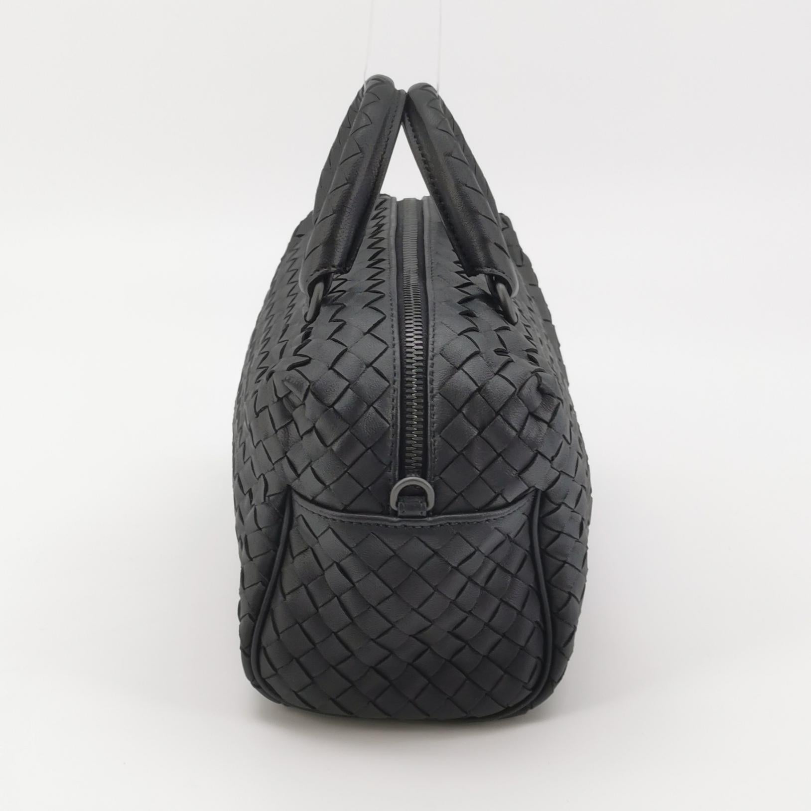 Bottega Veneta Intrecciato Boston Black