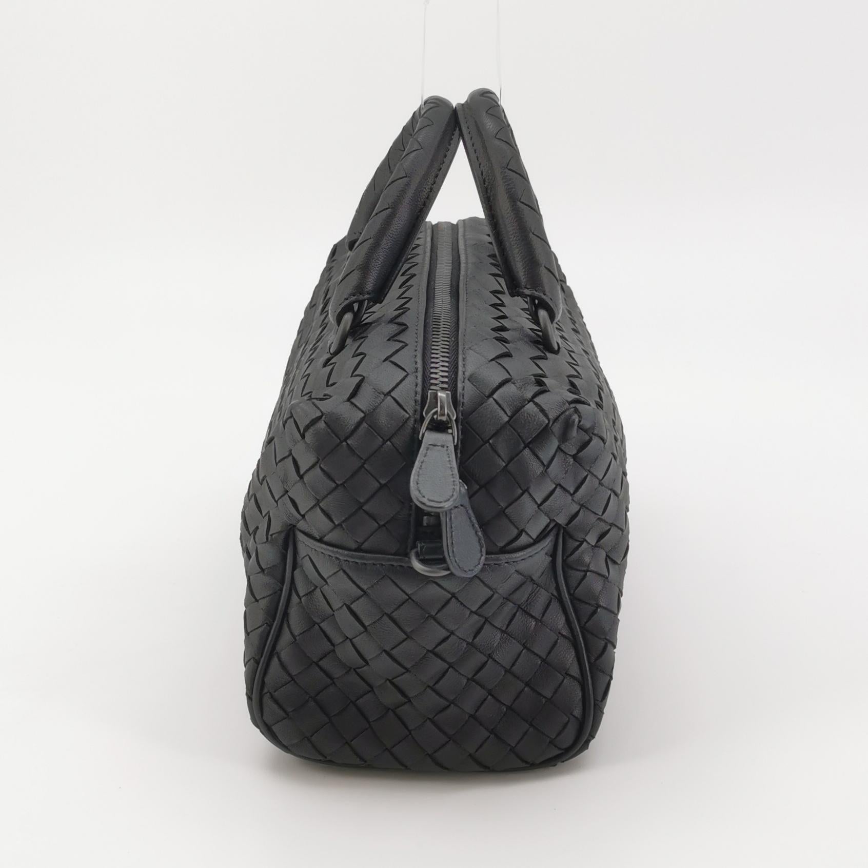 Bottega Veneta Intrecciato Boston Black