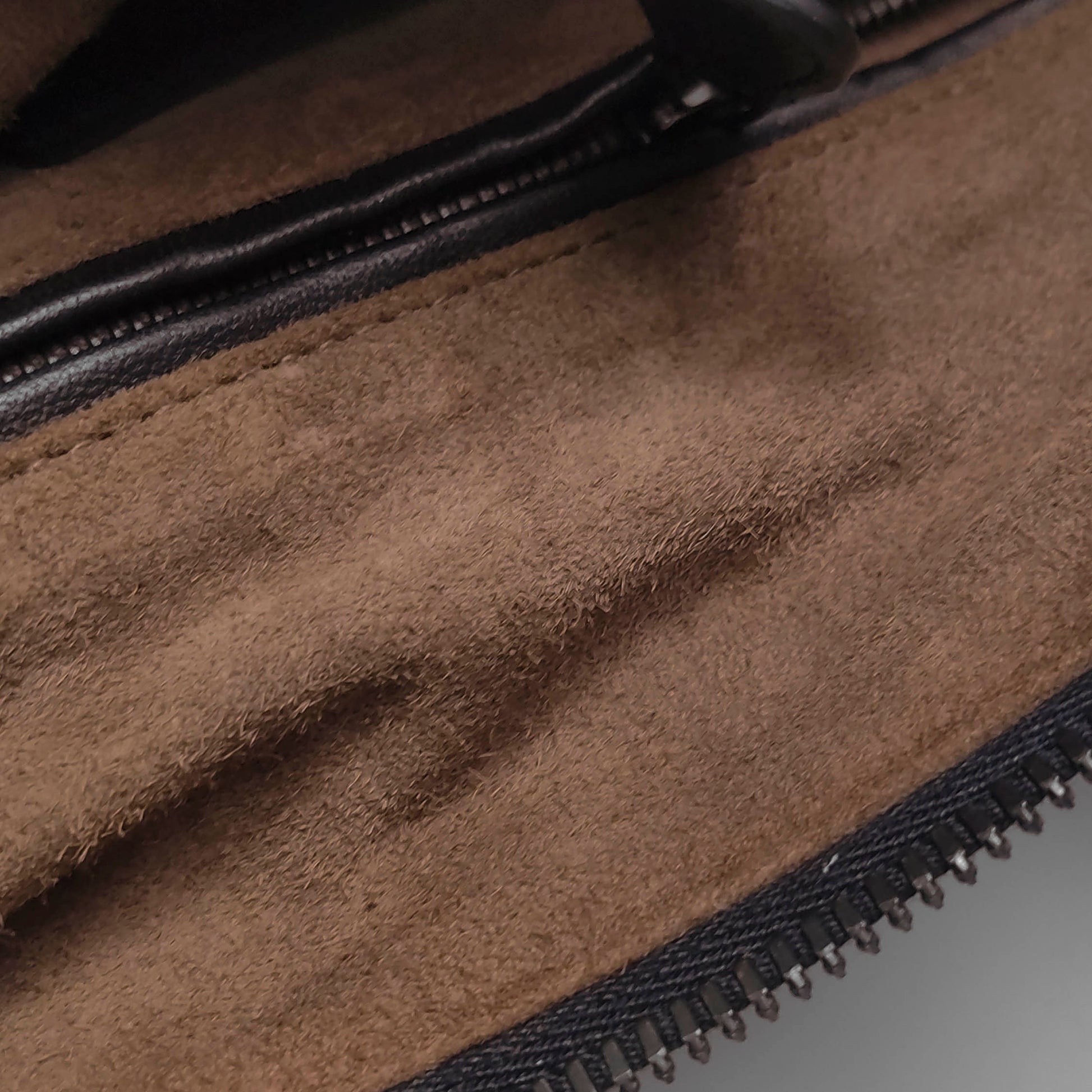 Bottega Veneta Intrecciato Boston Black