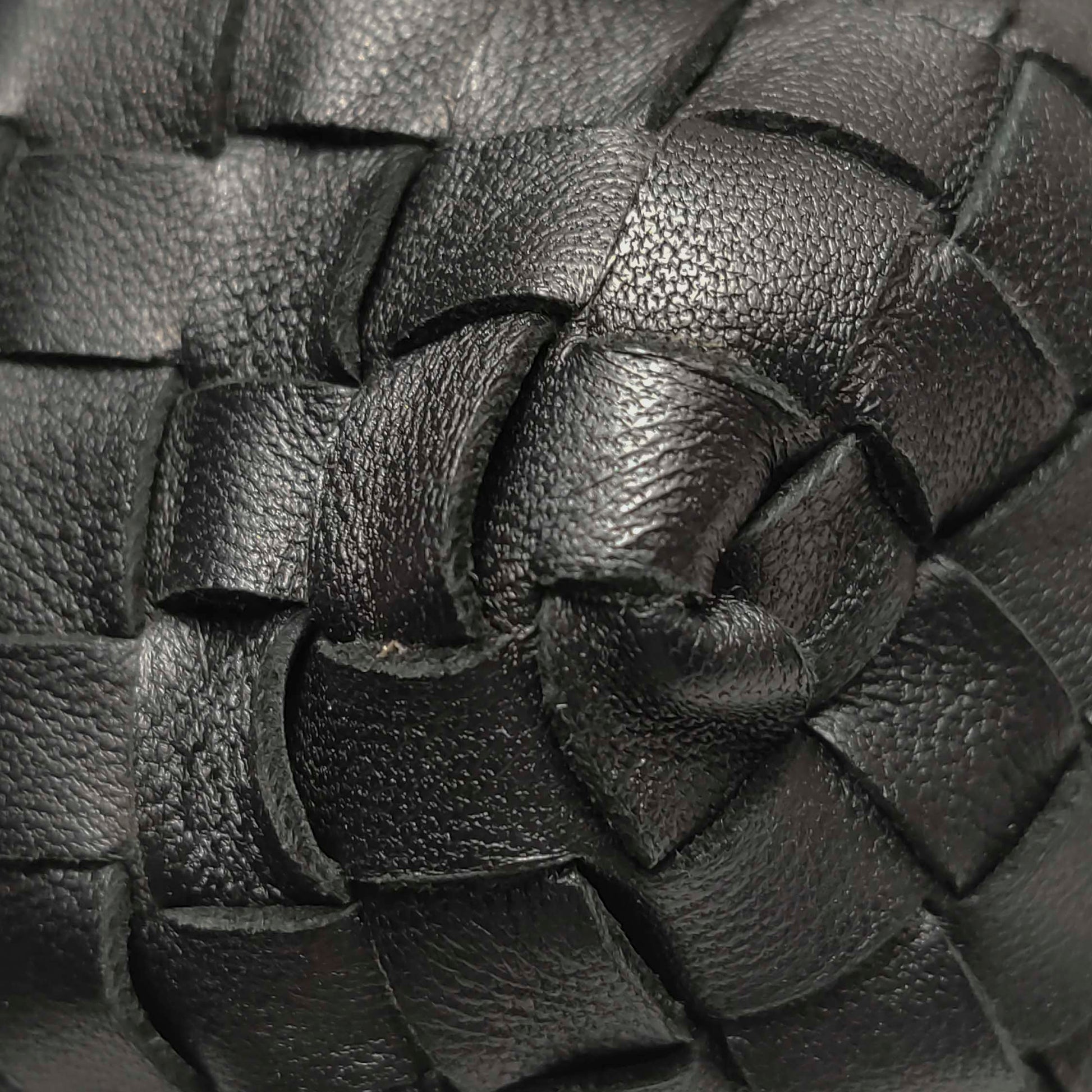 Bottega Veneta Intrecciato Boston Black