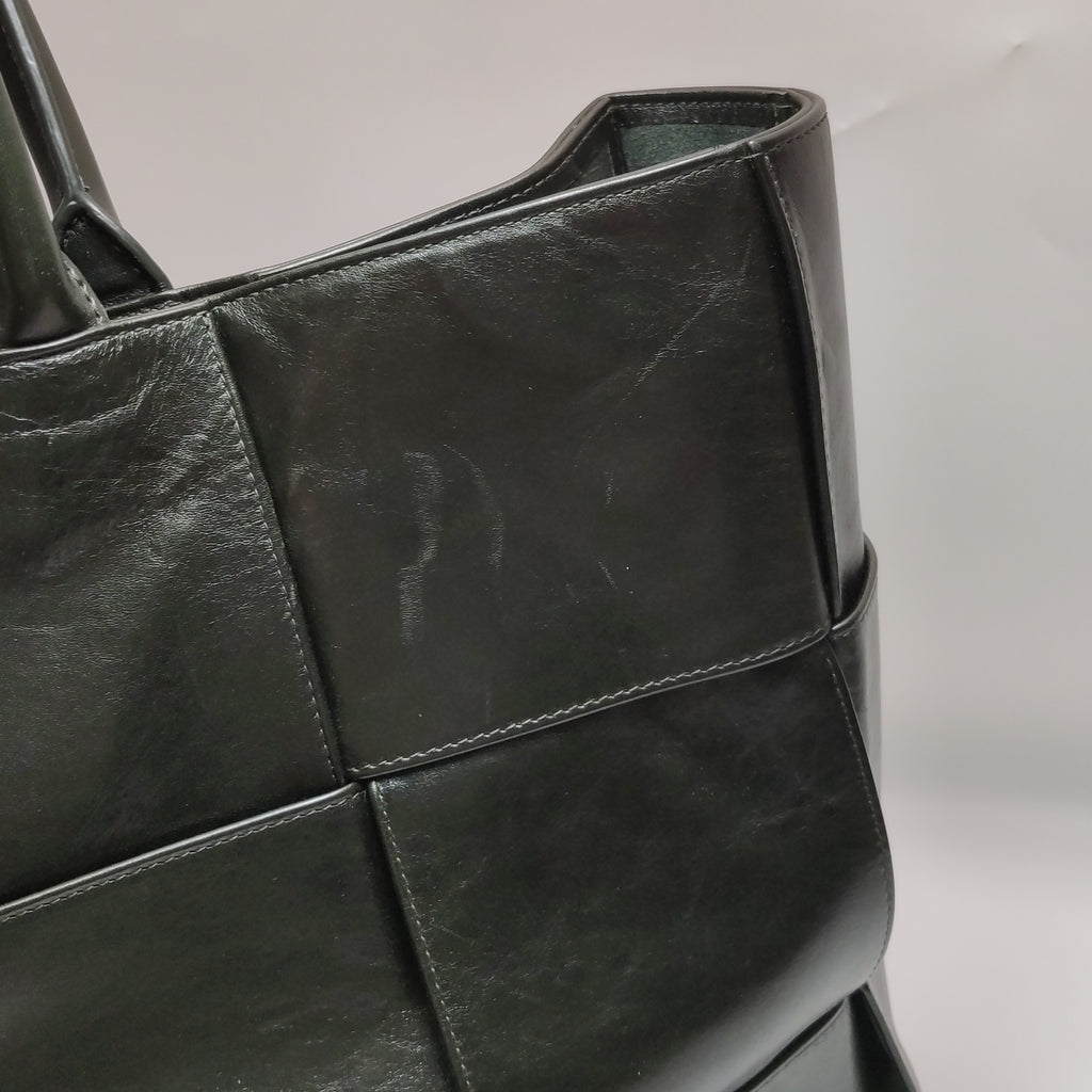 Bottega Veneta Arco Tote Maxi Intrecciato Large Dark Green