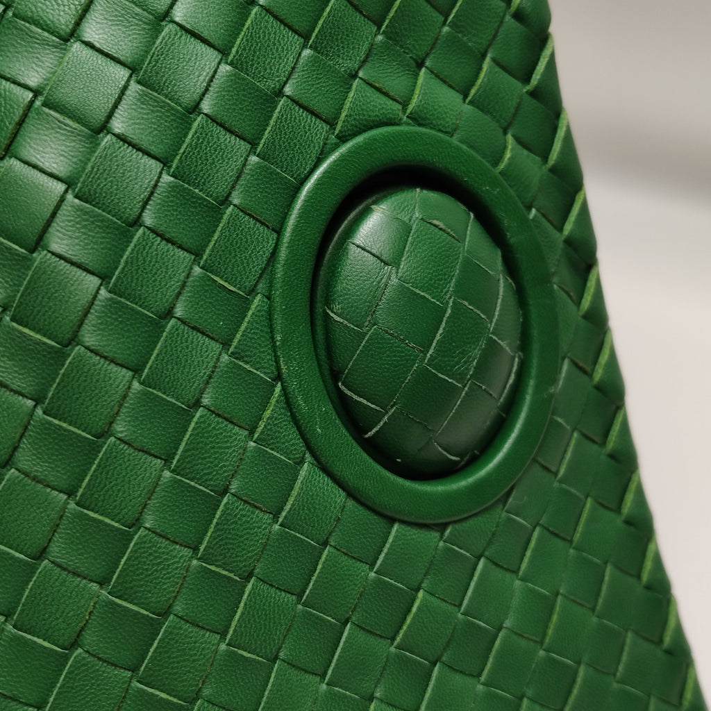Bottega Veneta Fold Over Turnlock Clutch Tote Intrecciato Green