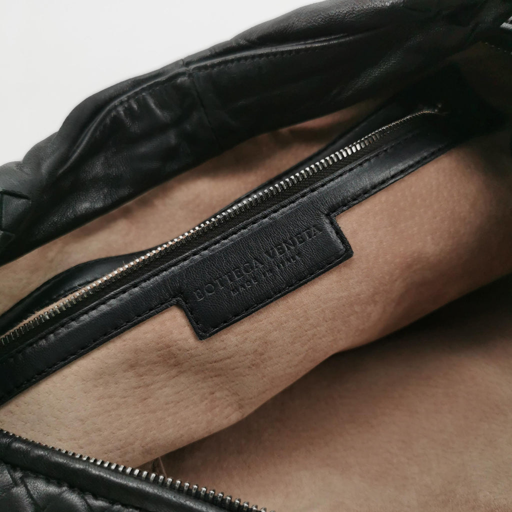 Bottega Veneta Intrecciato Hobo Medium Black