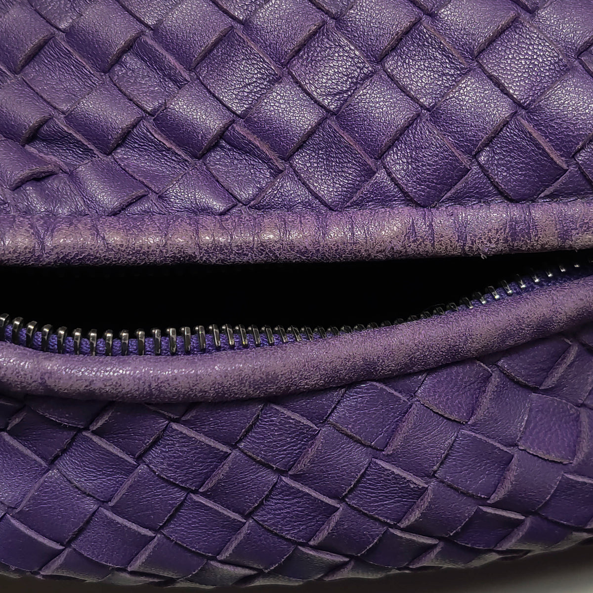 Bottega Veneta Intrecciato Belly Hobo Small Purple