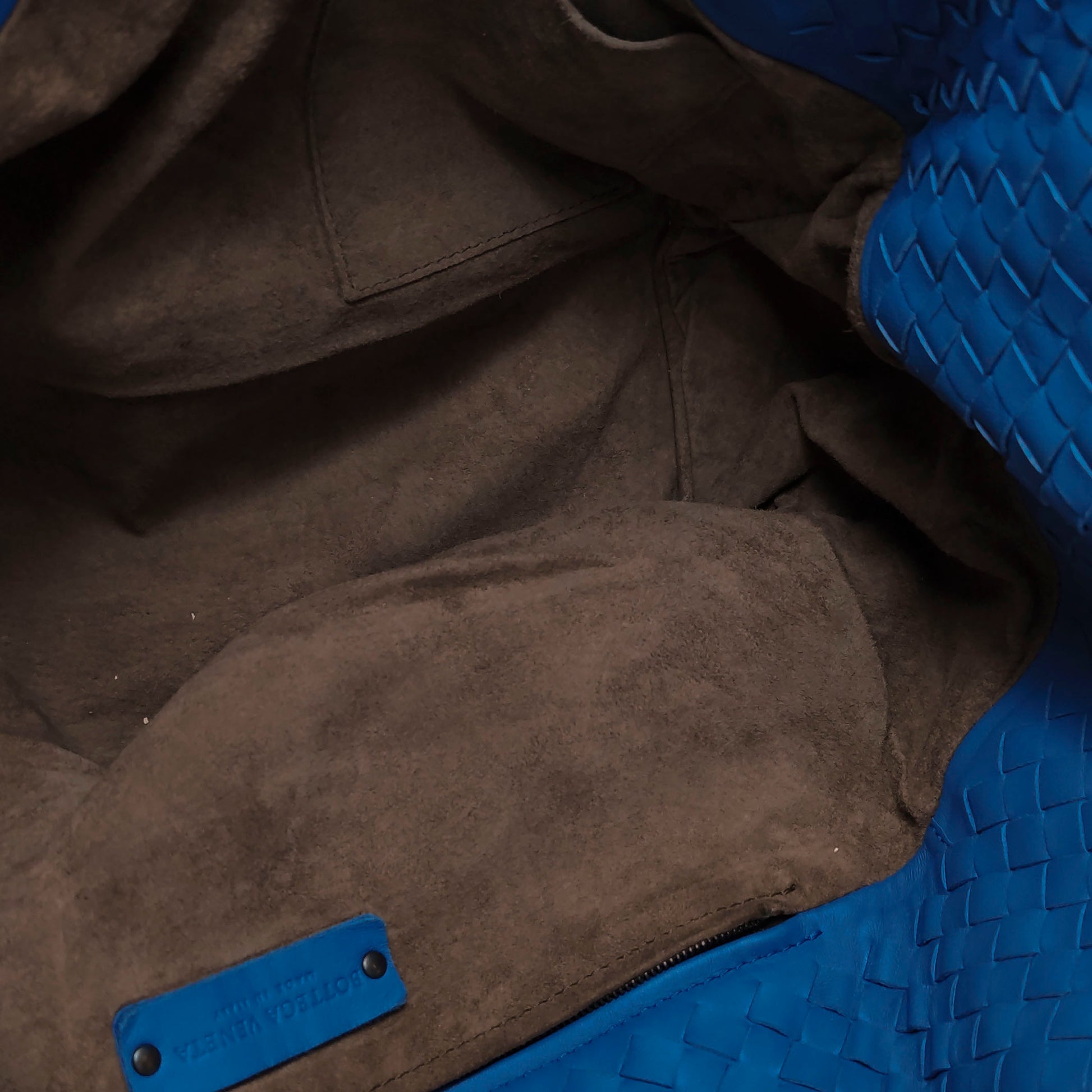 Bottega Veneta Cesta Tote Blue