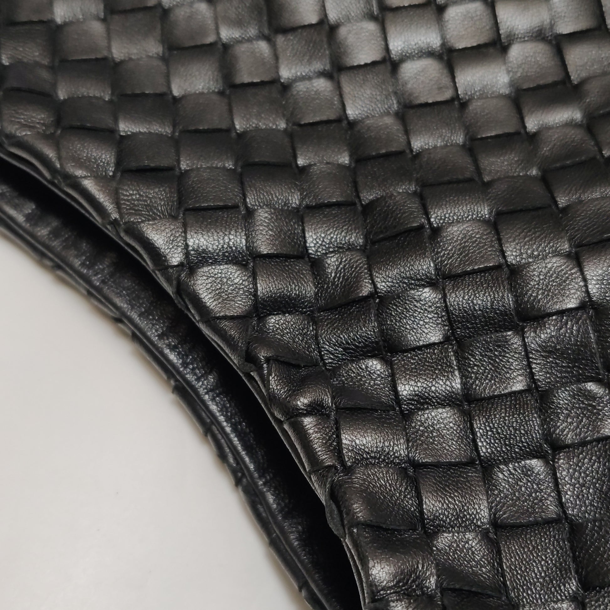 Bottega Veneta Campana Large Black