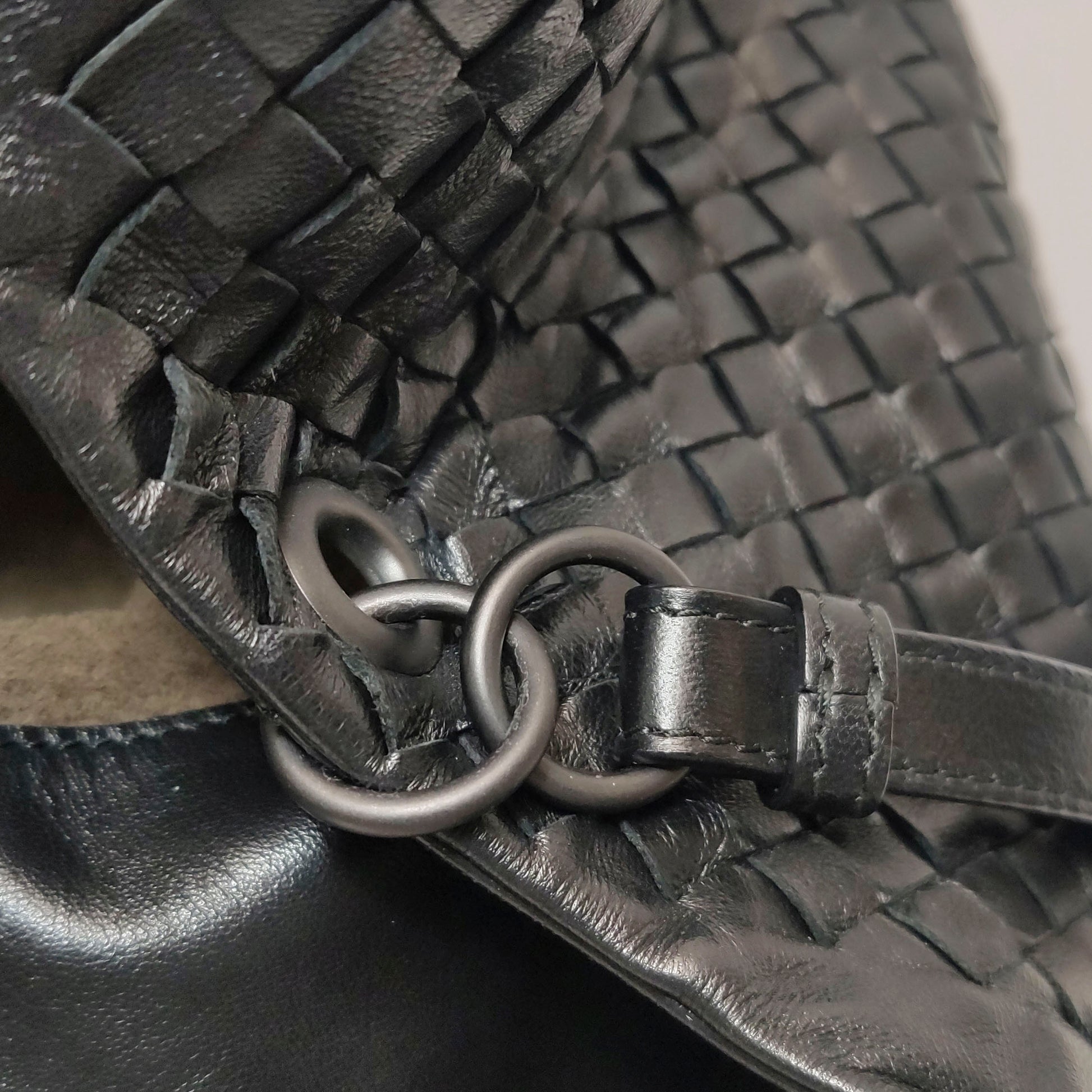 Bottega Veneta Campana Large Black