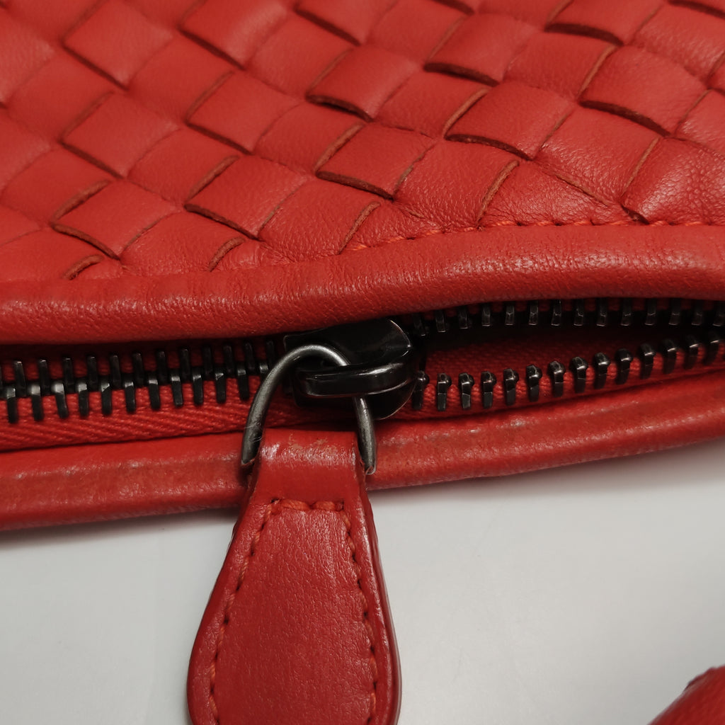 Bottega Veneta Intrecciato Hobo Red