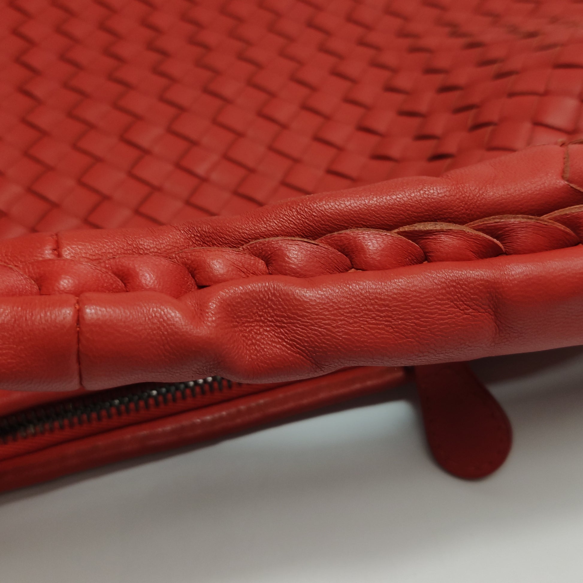 Bottega Veneta Intrecciato Hobo Red