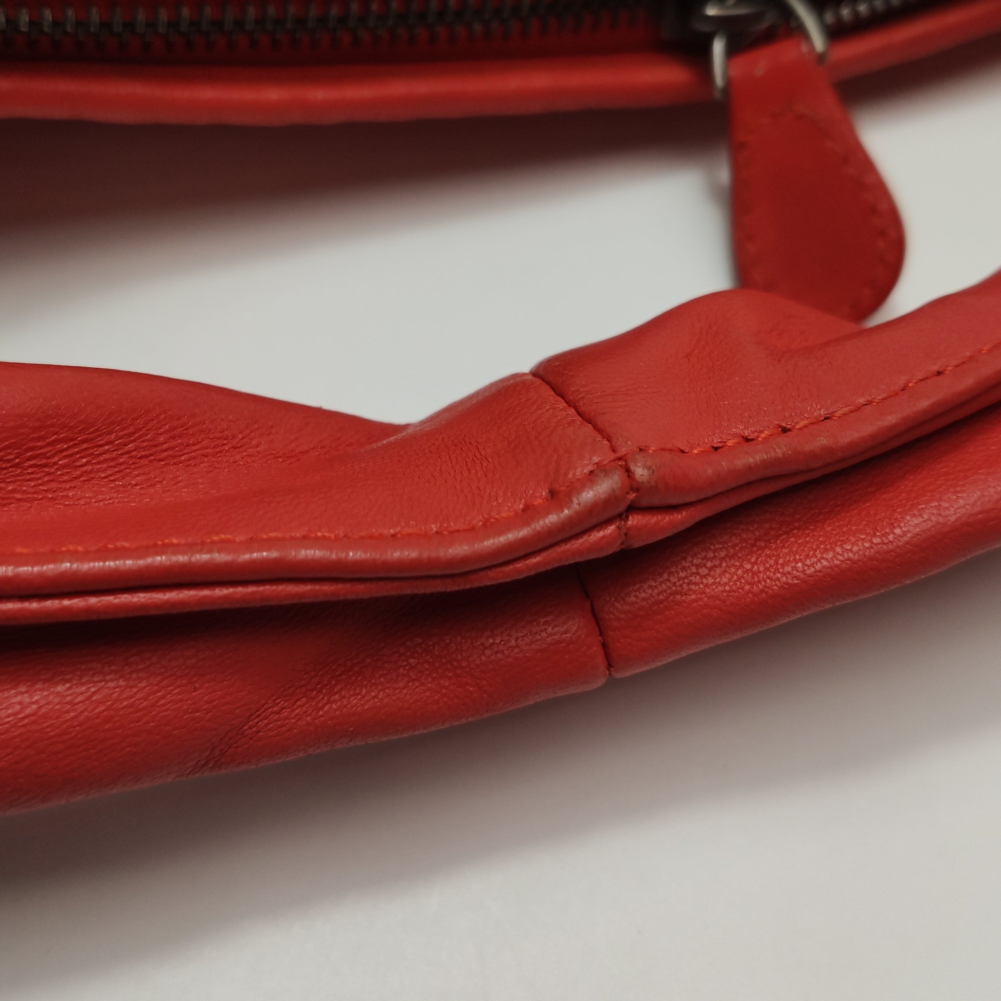 Bottega Veneta Intrecciato Hobo Red