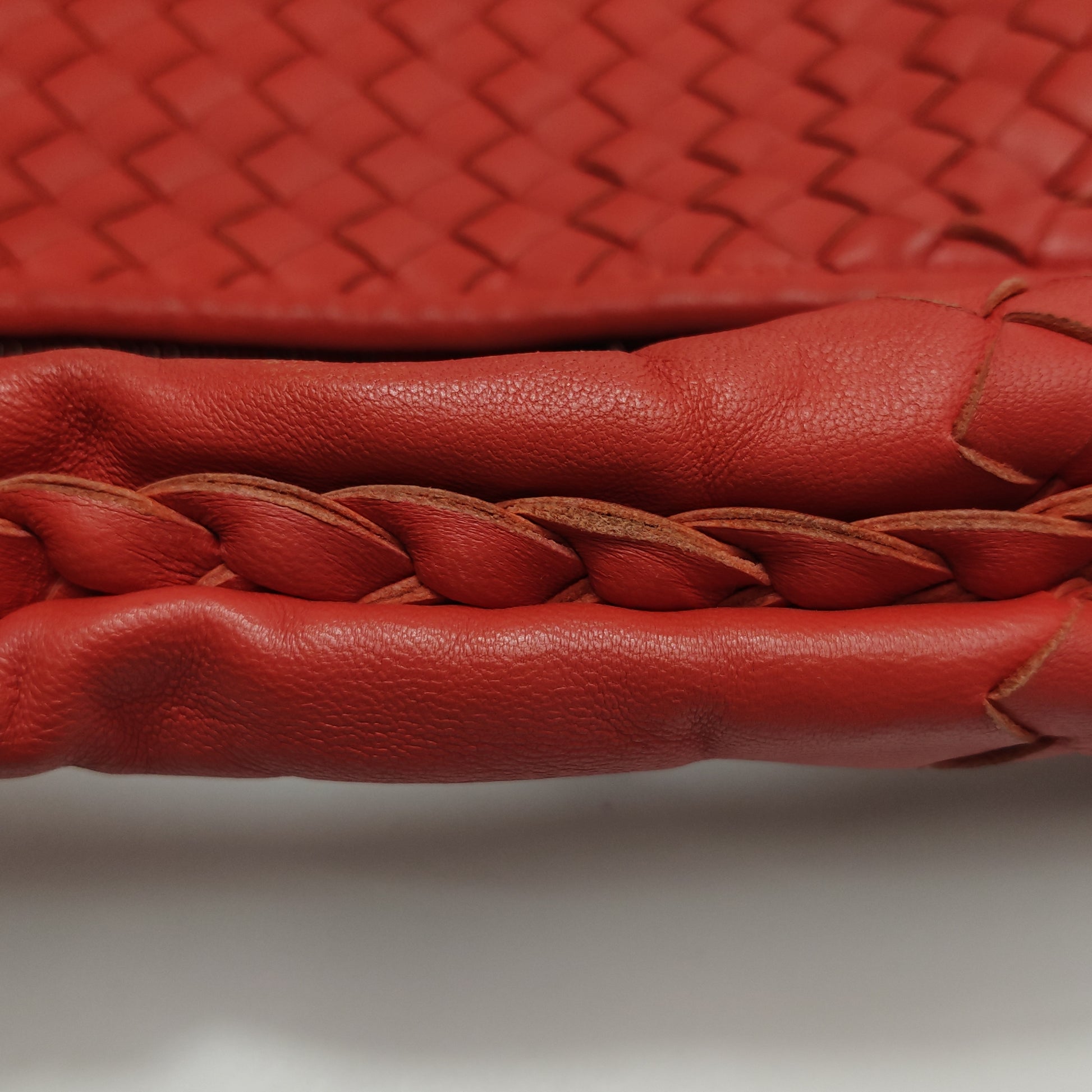 Bottega Veneta Intrecciato Hobo Red