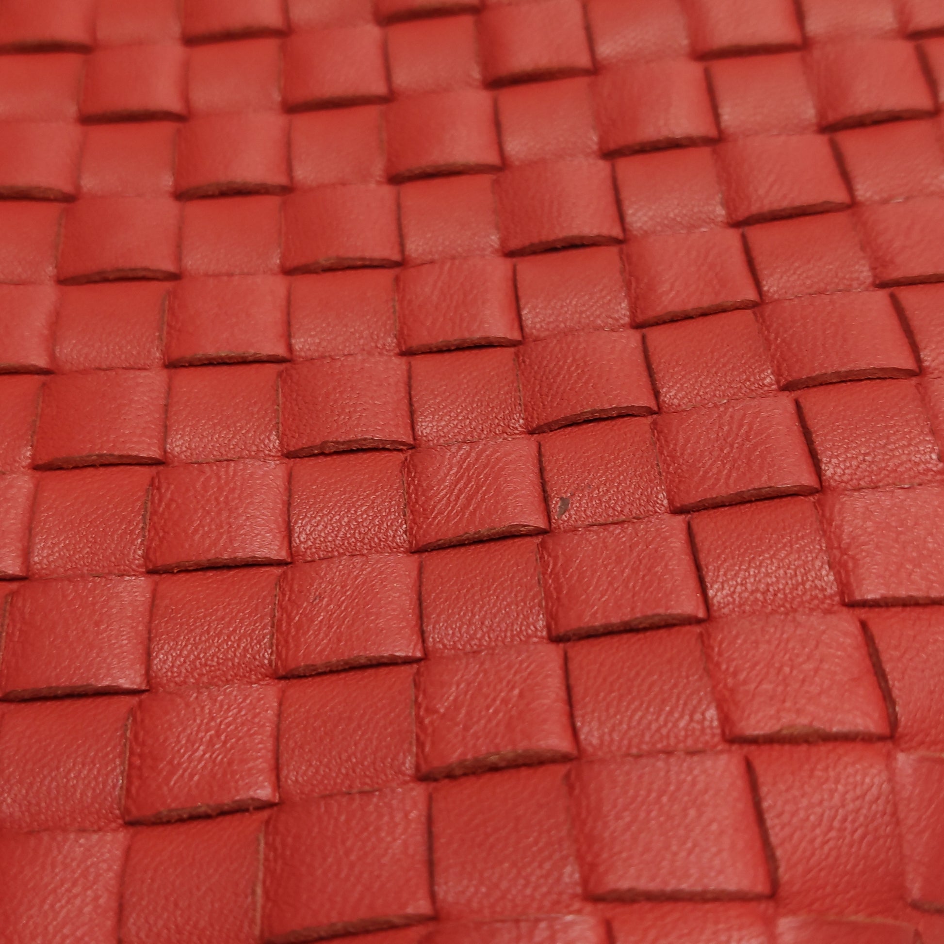 Bottega Veneta Intrecciato Hobo Red