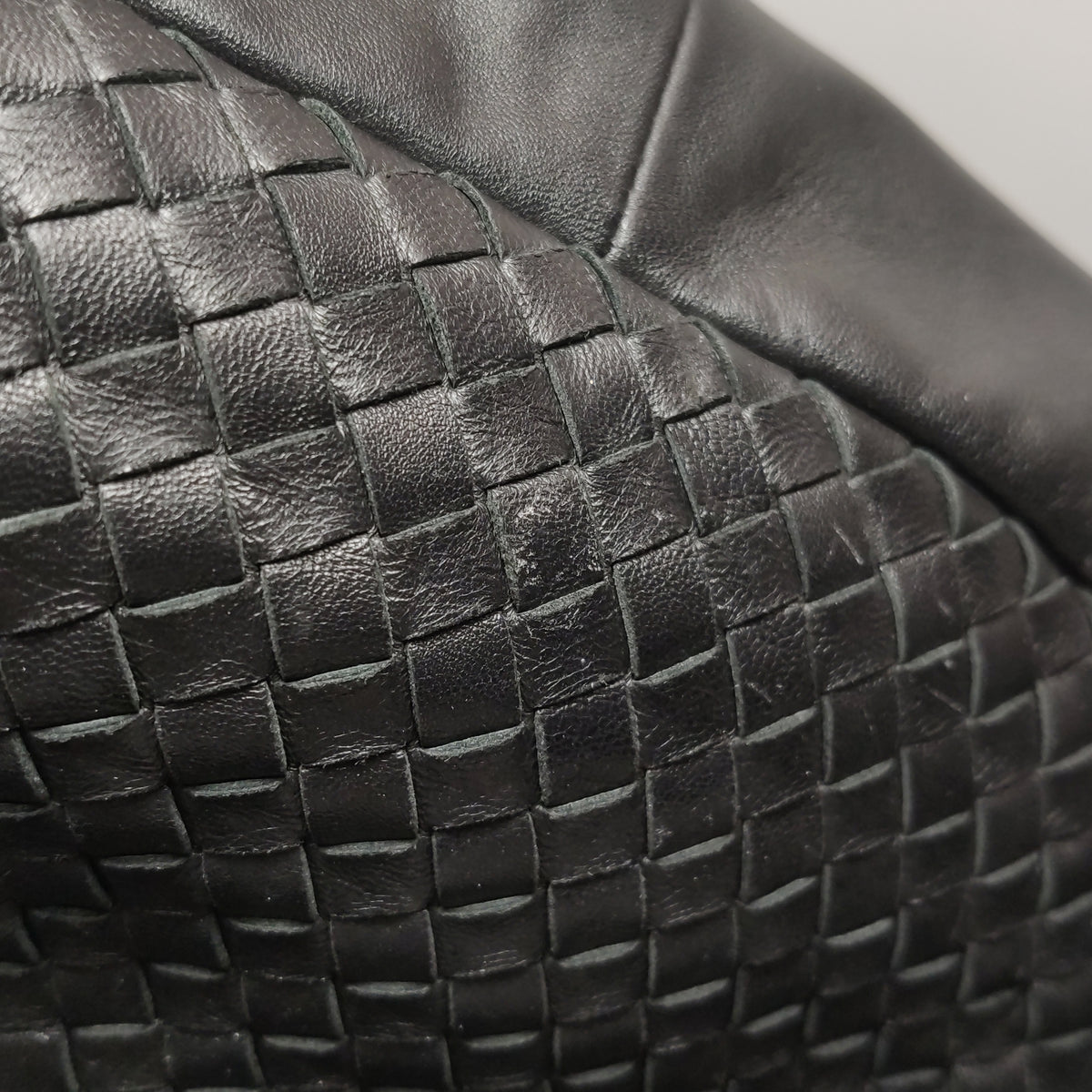 Bottega Veneta Campana Large Black