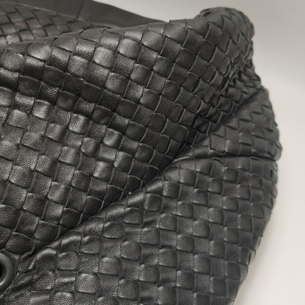 Bottega Veneta Campana Large Black