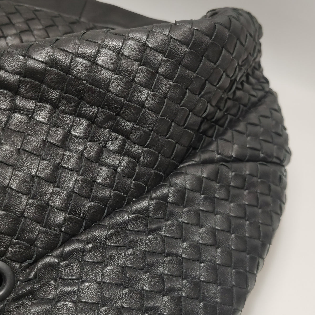 Bottega Veneta Campana Large Black