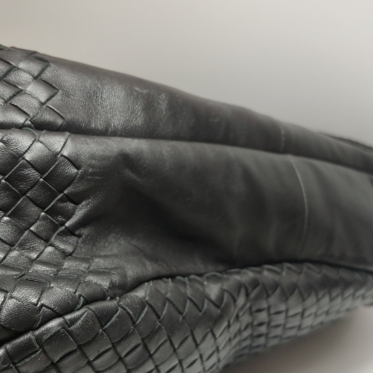 Bottega Veneta Campana Large Black