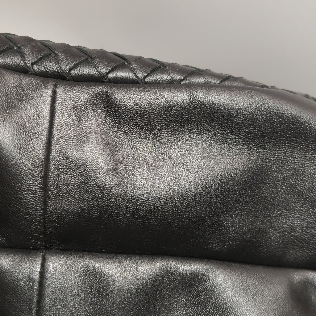 Bottega Veneta Campana Large Black
