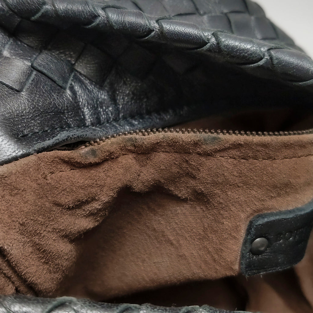 Bottega Veneta Intrecciato Drop Bucket Black
