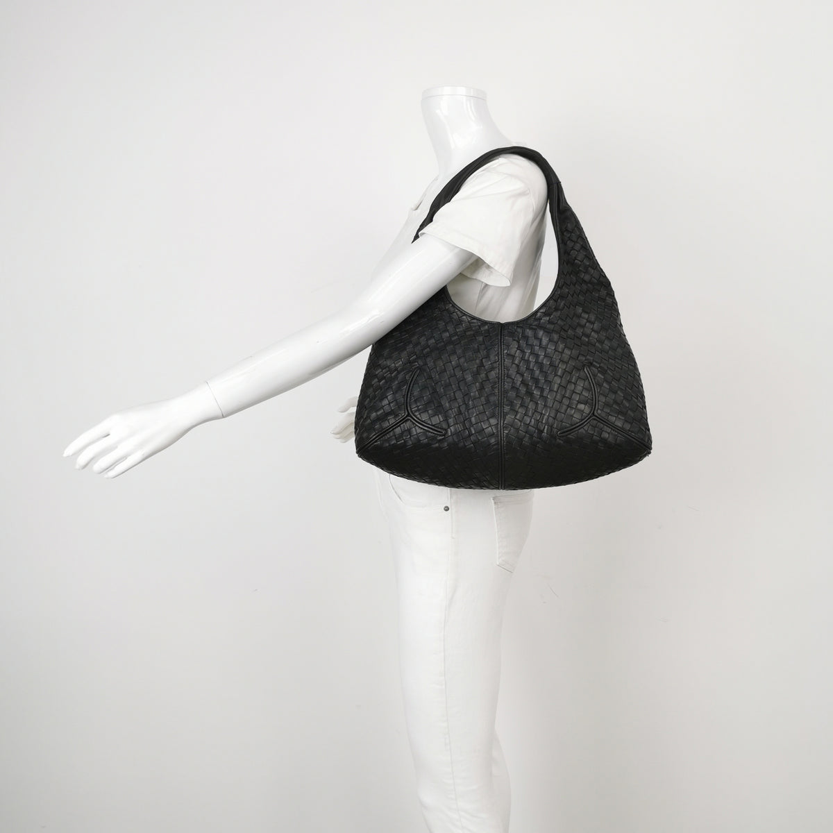 Bottega Veneta Intrecciato Ball Hobo Shoulder Bag