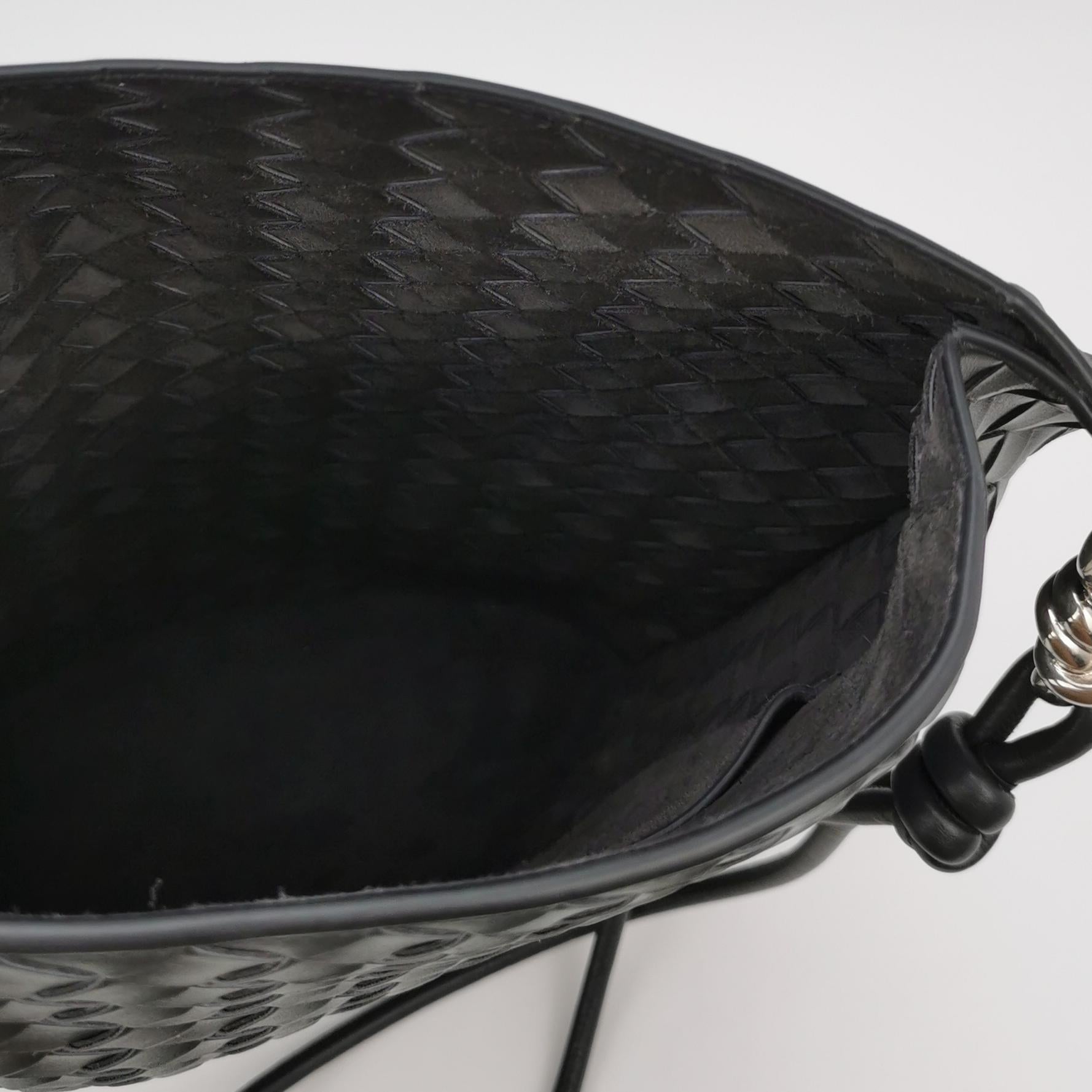 Bottega Veneta Medium Knot Hook Bucket Bag