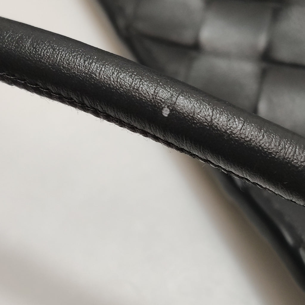 Bottega Veneta Medium Knot Hook Bucket Bag
