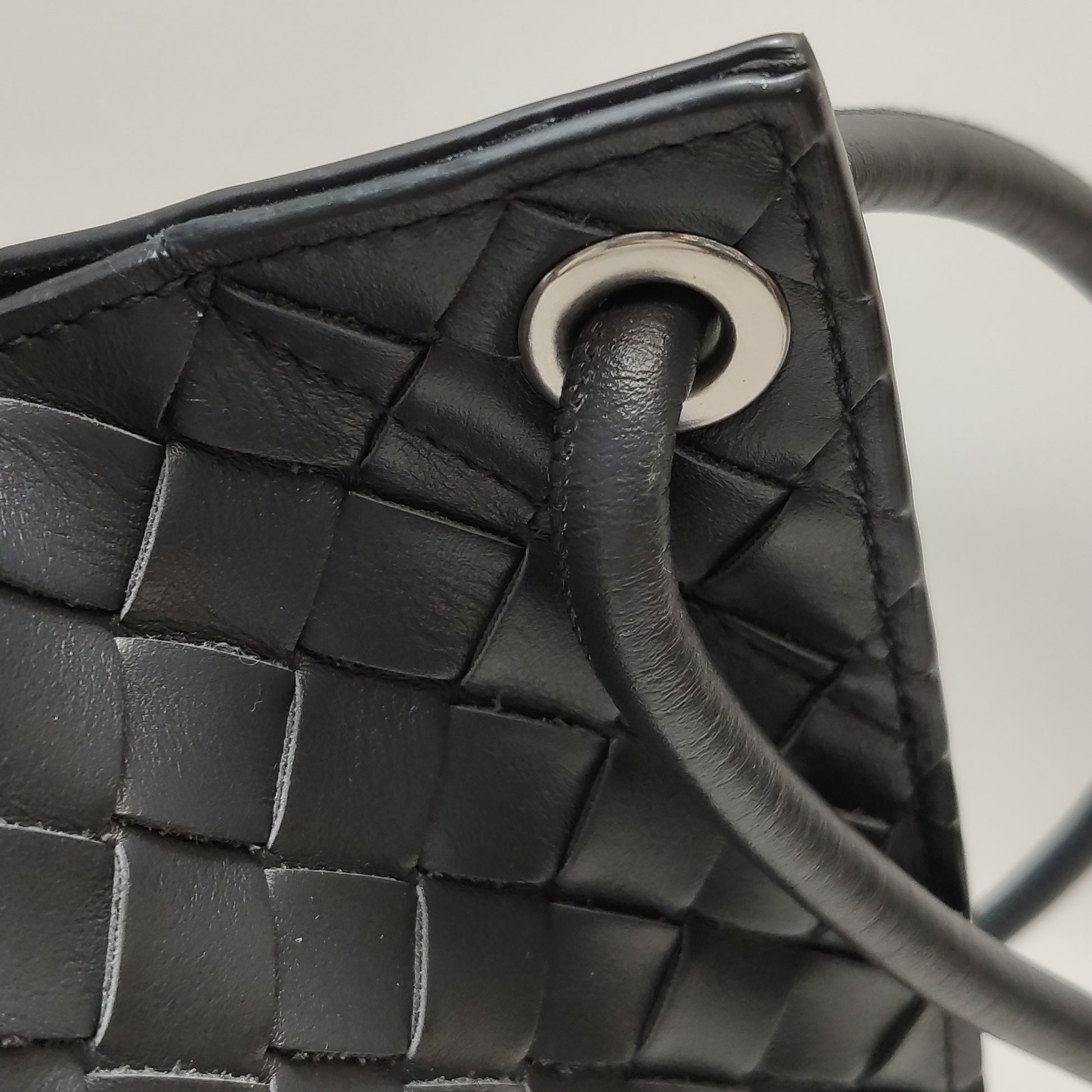 Bottega Veneta Medium Knot Hook Bucket Bag