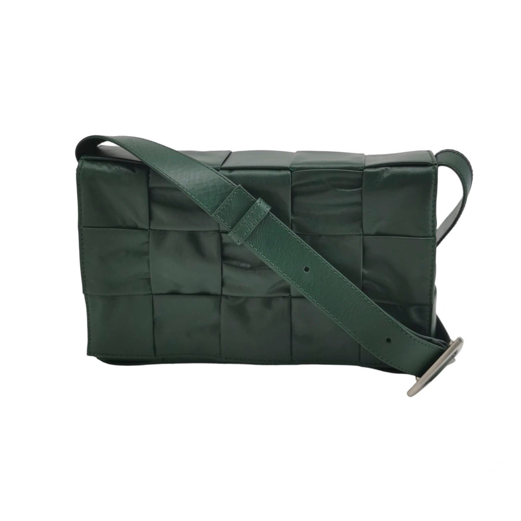 Bottega Veneta Intreccio Paper Calfskin Raintree Green