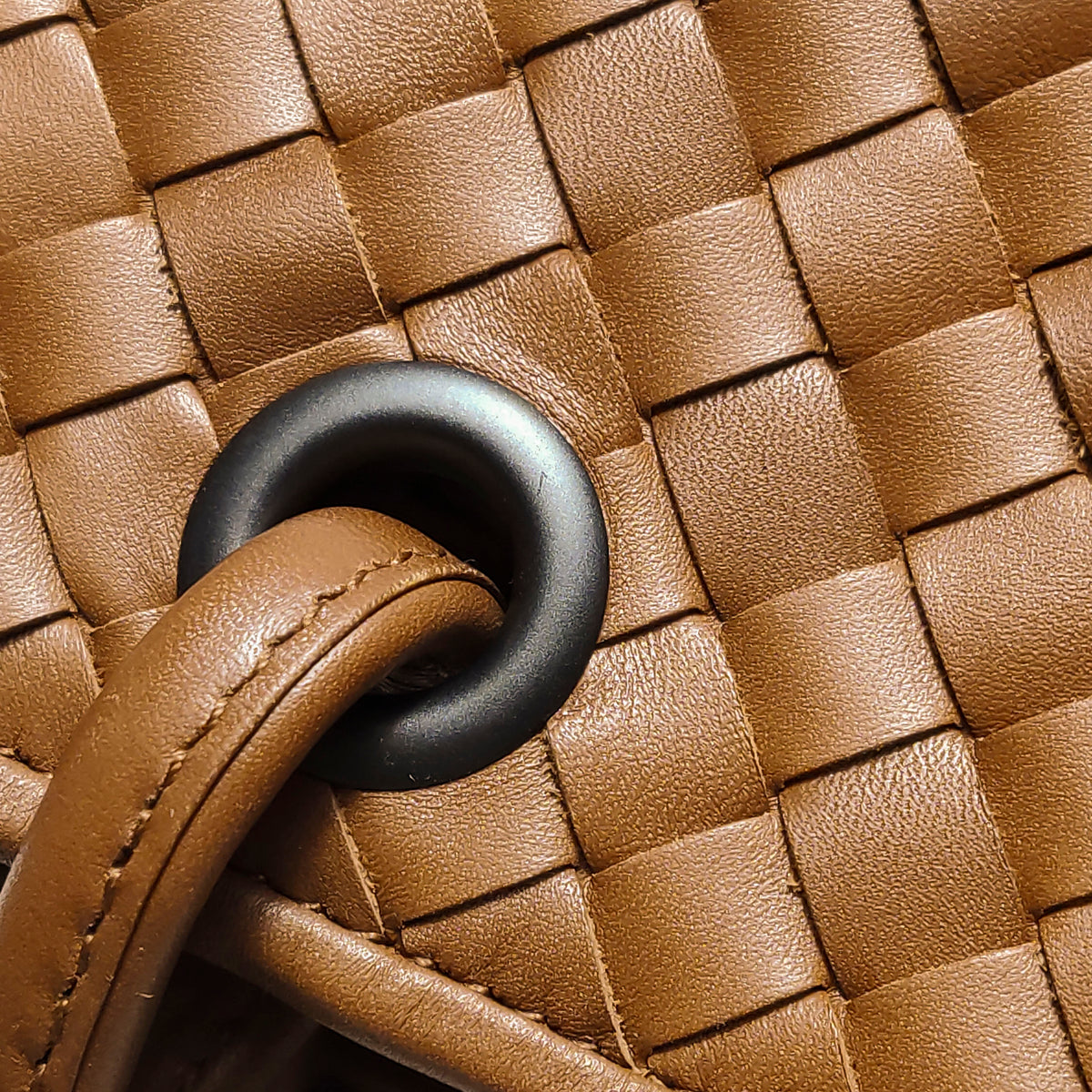 Bottega Veneta Intrecciato Tote Top Handle