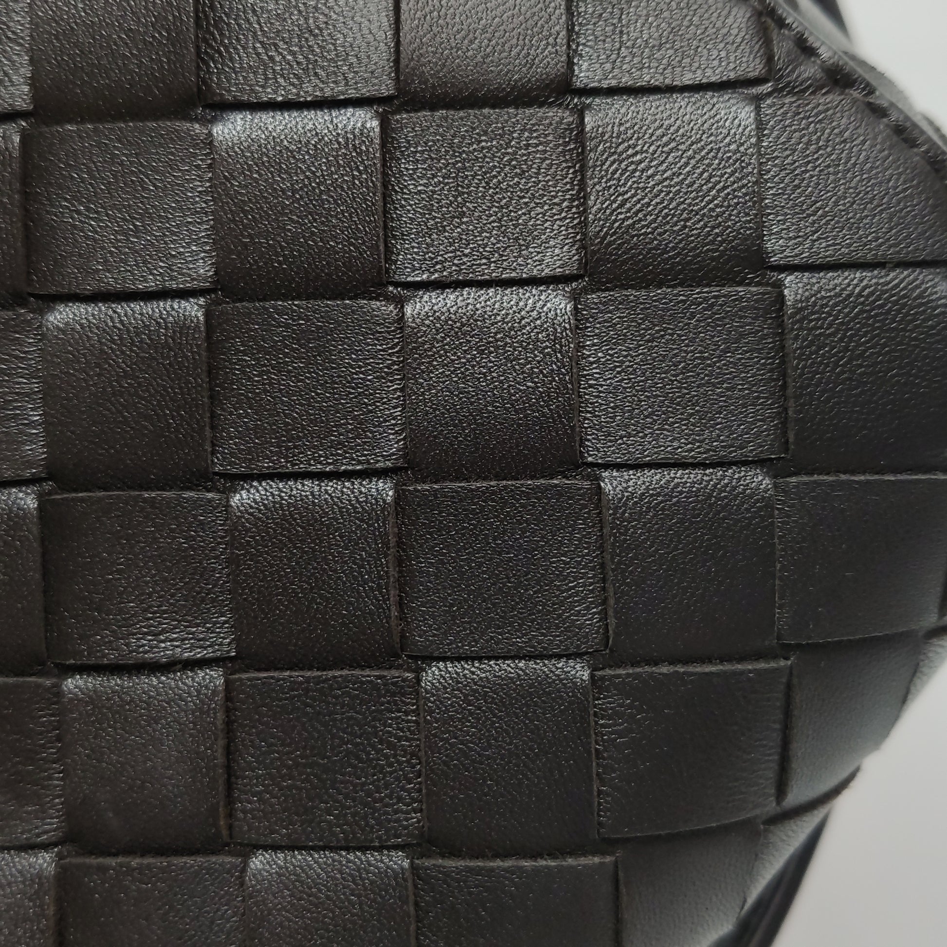 Bottega Veneta Andiamo Crossbody Fondant