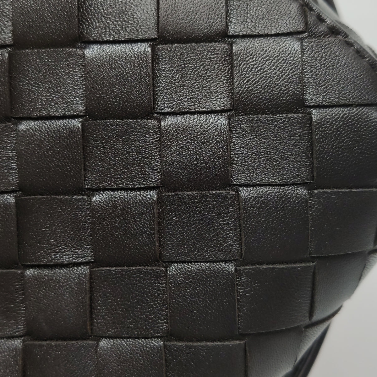 Bottega Veneta Andiamo Crossbody Fondant