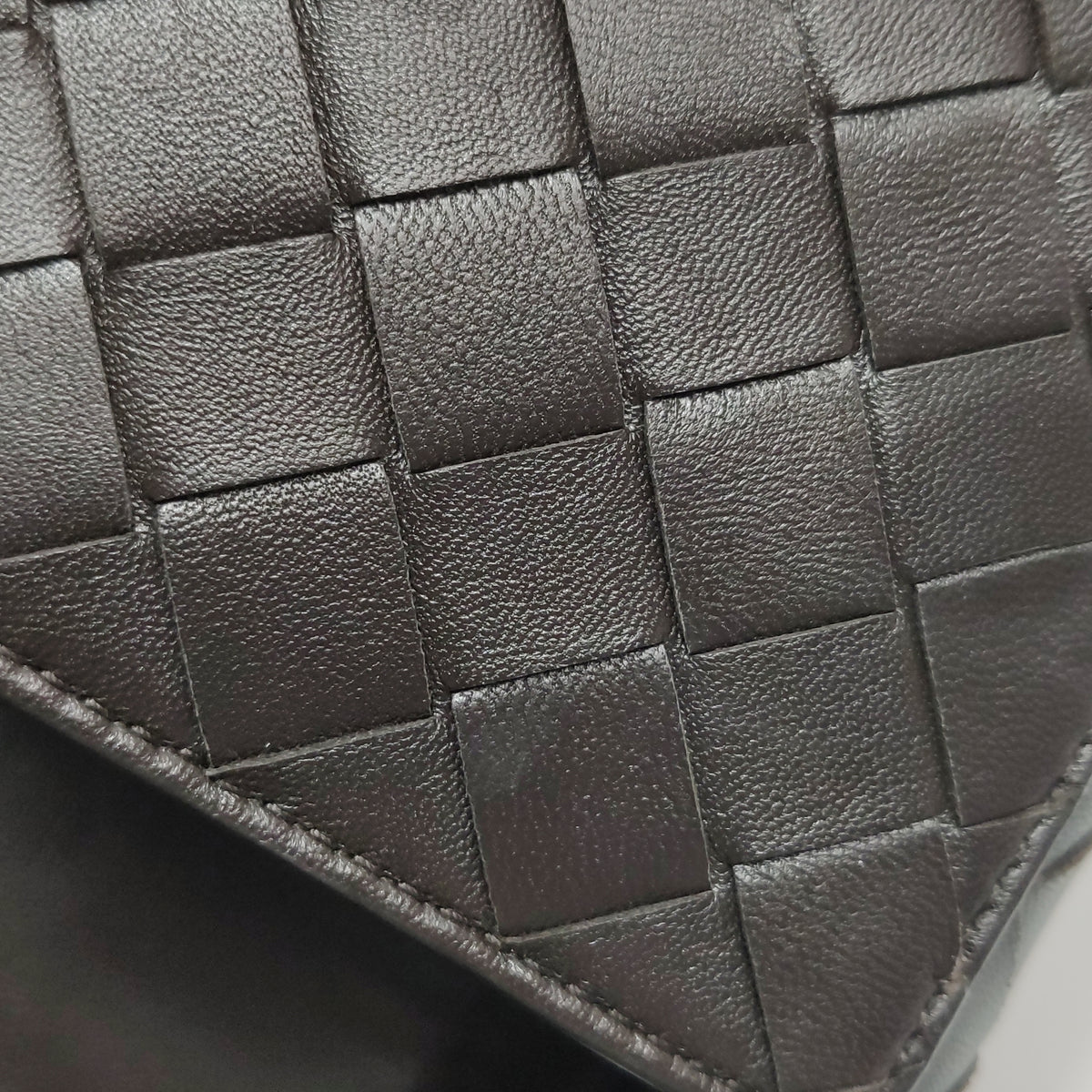 Bottega Veneta Andiamo Crossbody Fondant