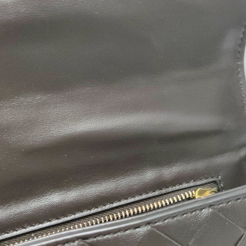 Bottega Veneta Andiamo Crossbody Fondant