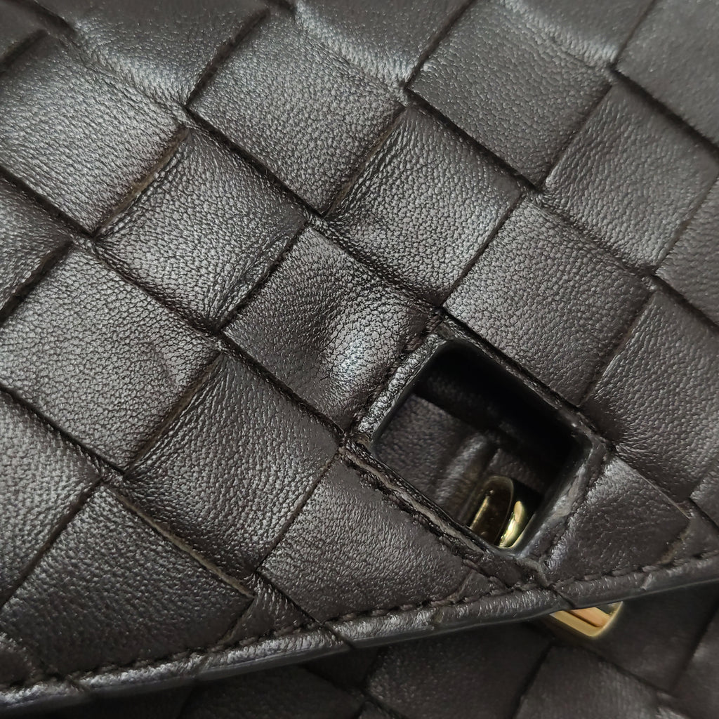 Bottega Veneta Andiamo Crossbody Fondant