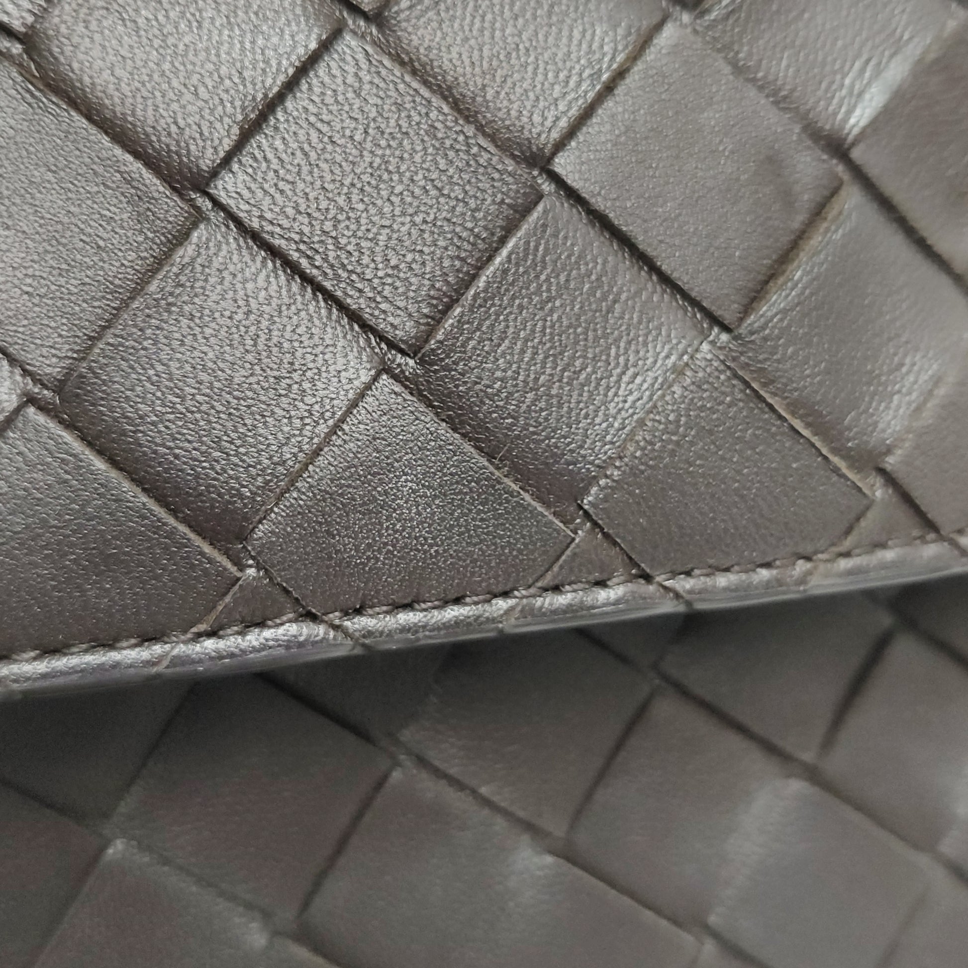 Bottega Veneta Andiamo Crossbody Fondant