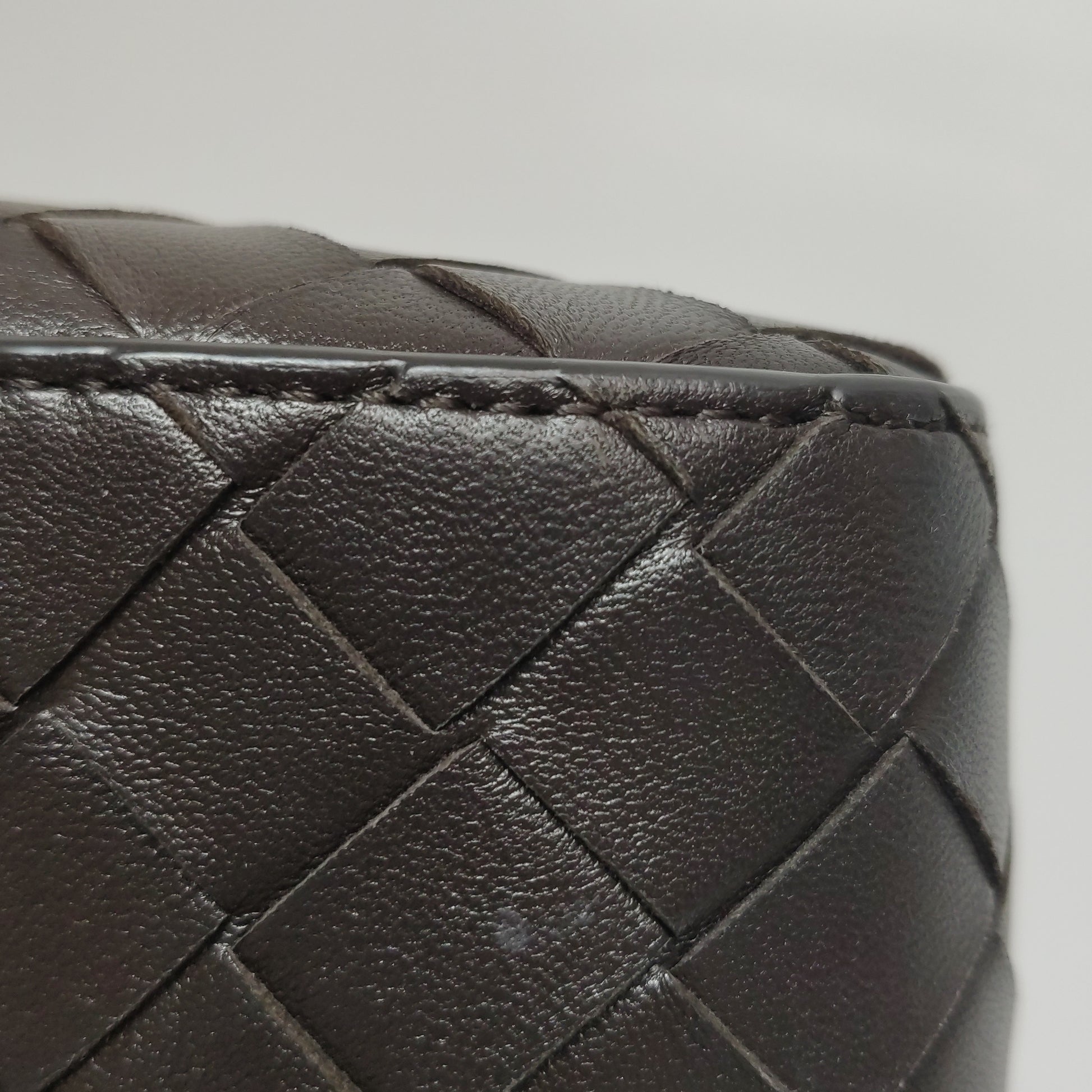 Bottega Veneta Andiamo Crossbody Fondant