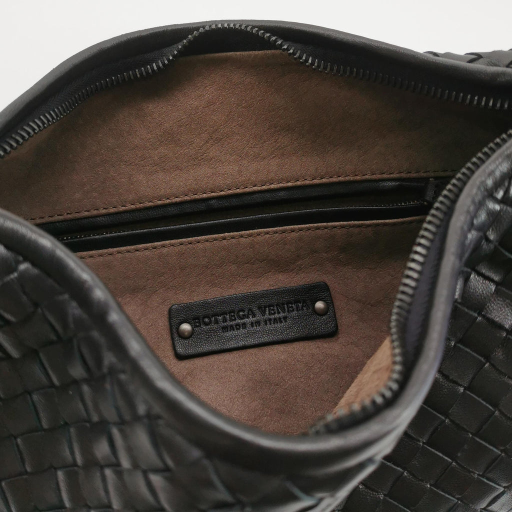 Bottega Veneta Intrecciato Hobo Black