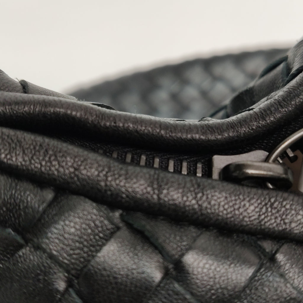 Bottega Veneta Intrecciato Hobo Black