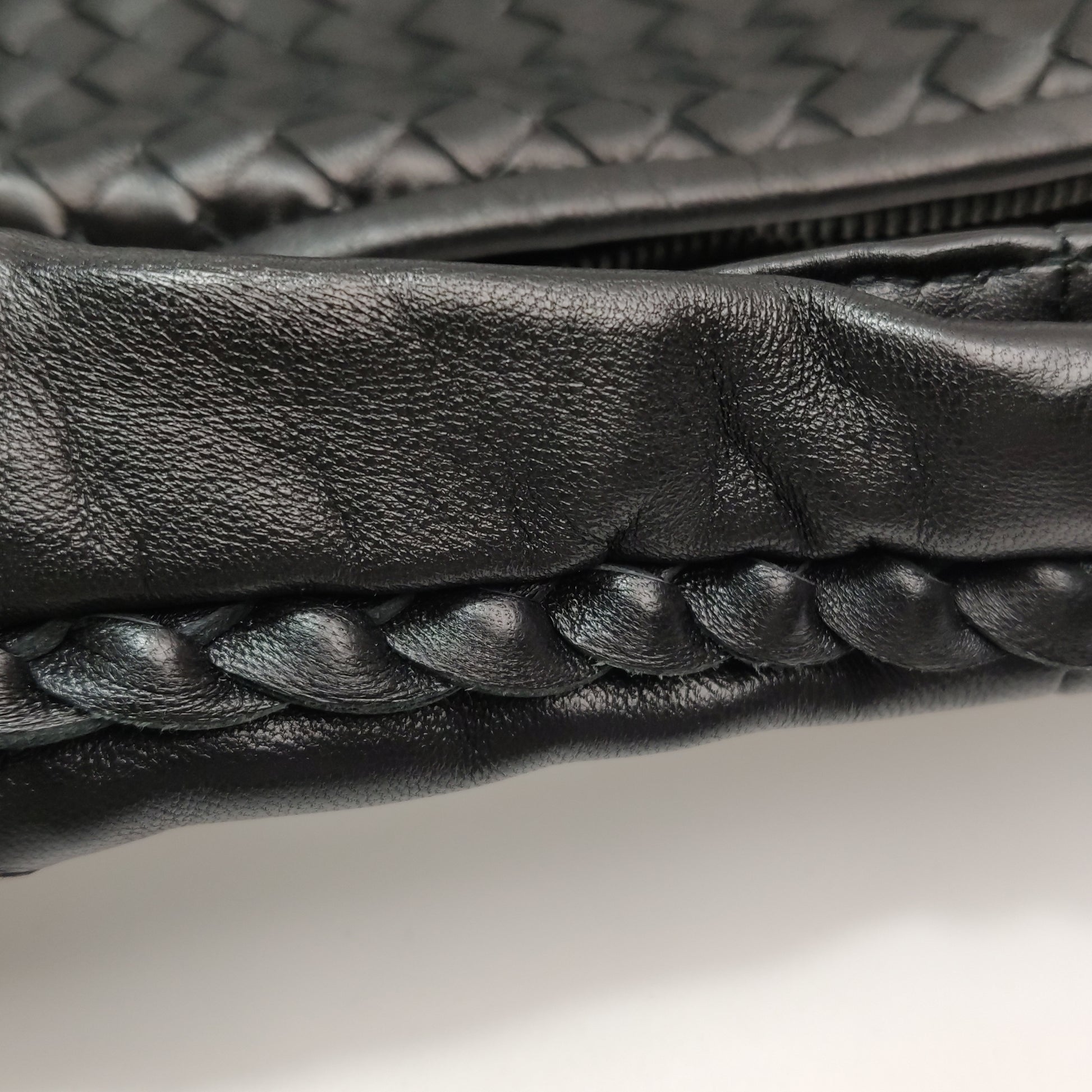 Bottega Veneta Intrecciato Hobo Black