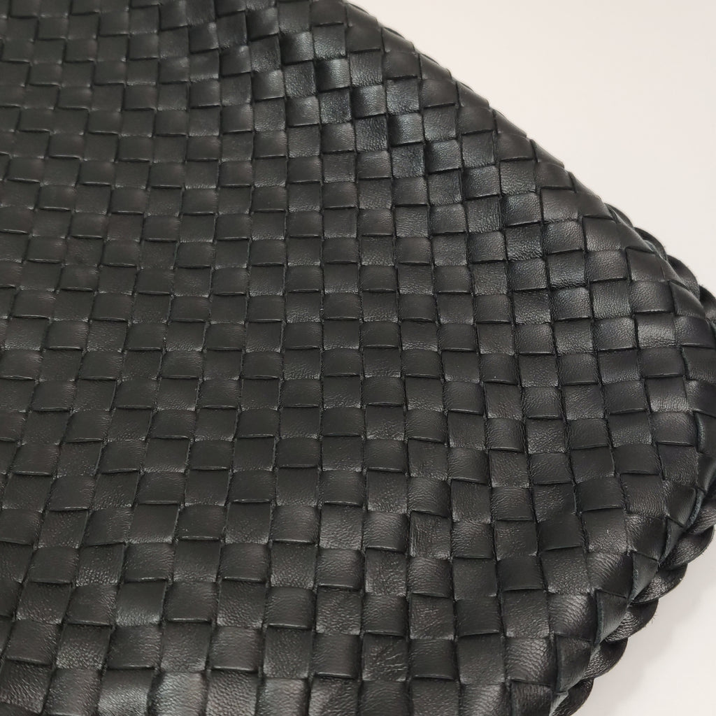 Bottega Veneta Intrecciato Hobo Black