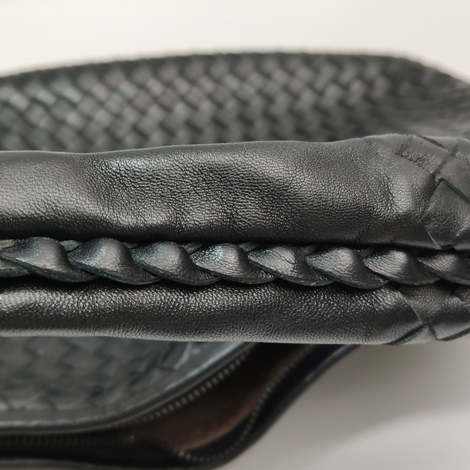 Bottega Veneta Intrecciato Hobo Black