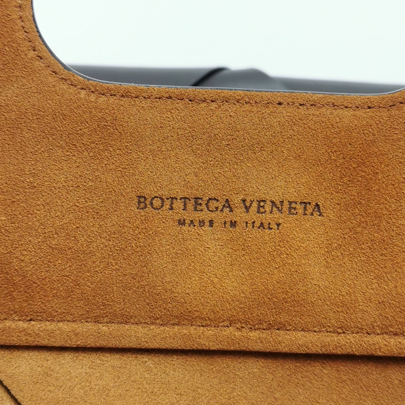 Bottega Veneta Maxi Slip Tote Fondant